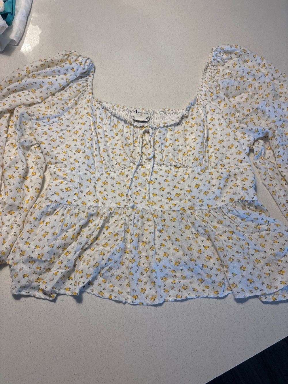 arula top